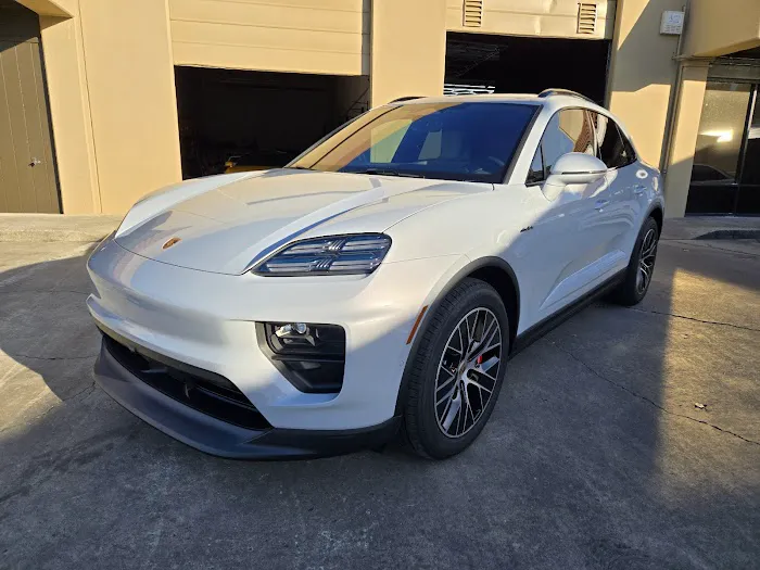 68 Auto Film - Paint Protection Film, Window Tinting, Wraps & Ceramic Coatings 5