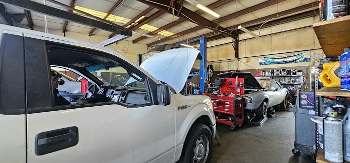 Cali Automotive 0