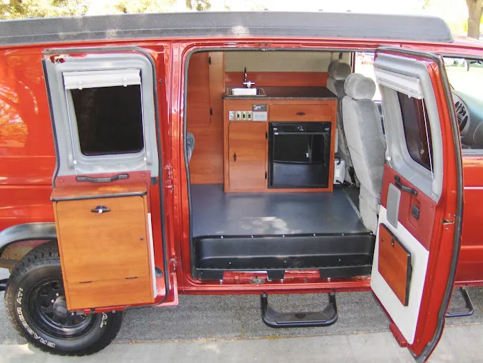 Danny's Customized Vans & Trucks 6