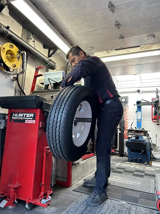 SPEEDYTIRE INC 7