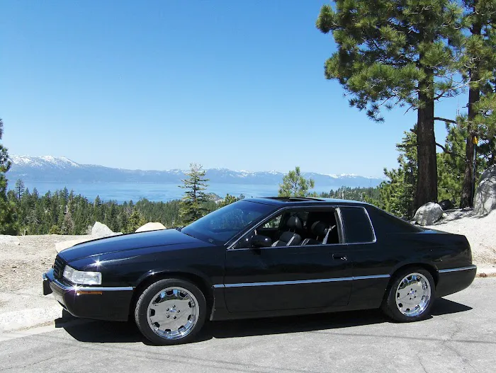 Leland's Automotive 0