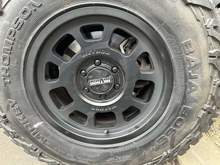 Lloyd's Mid-Town Tires 4