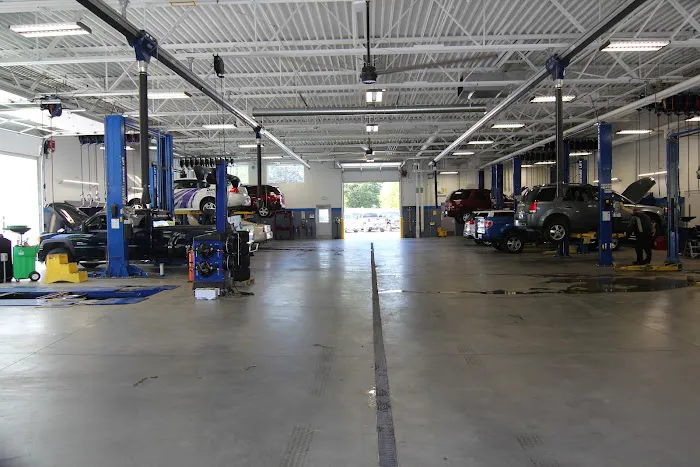 Dahl Chevrolet GMC Service 0