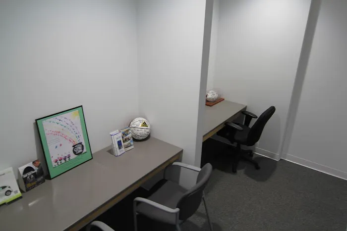 Dahl Chevrolet GMC Service 6