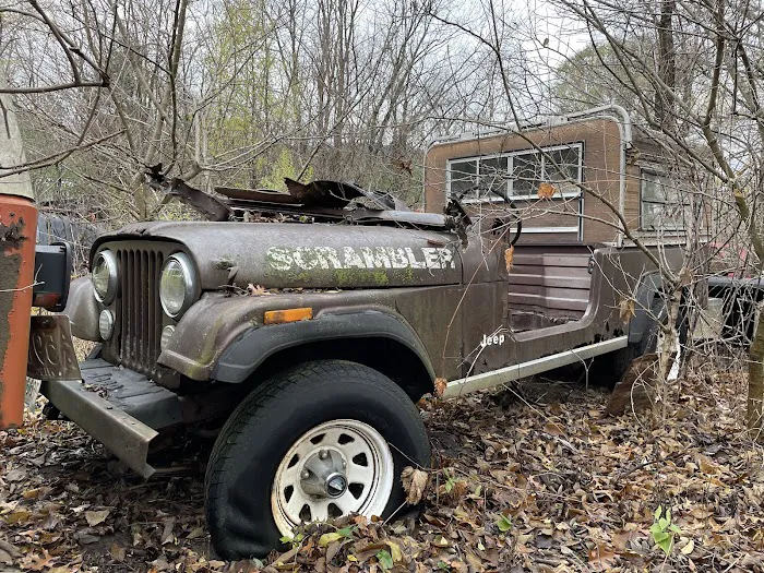 Ray's Salvage & Repair auto wrckng 0