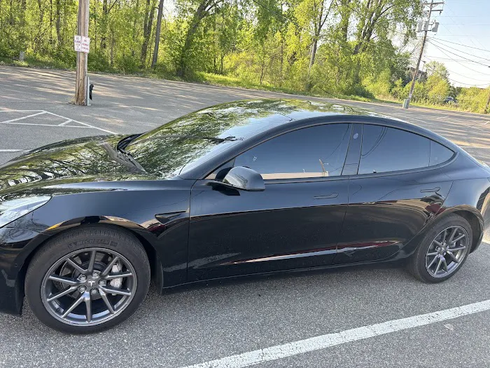 Sadali Window Tinting 9