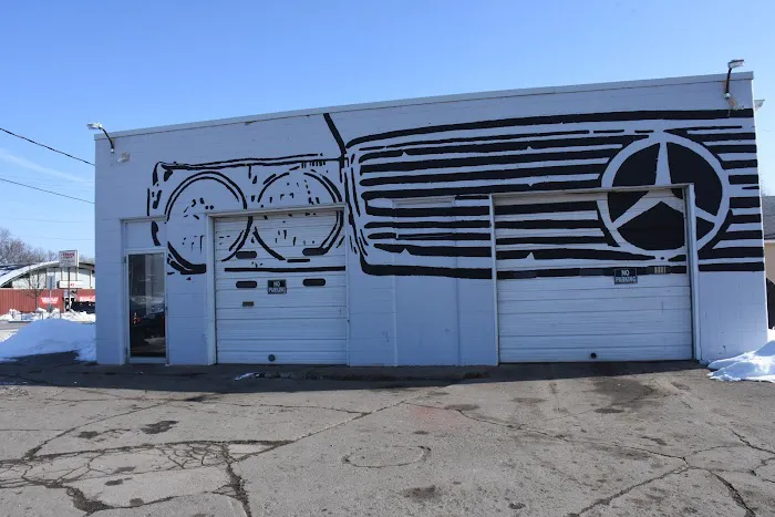 Hickman Auto & Home of Rote Sau Inc. 7