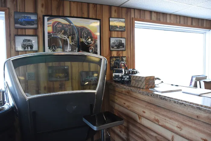 Hickman Auto & Home of Rote Sau Inc. 5