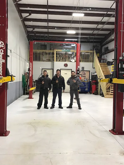 Davids Auto Tech LLC 0