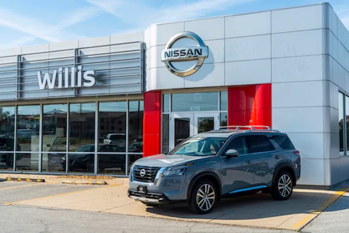 Willis Nissan - Service Department 1