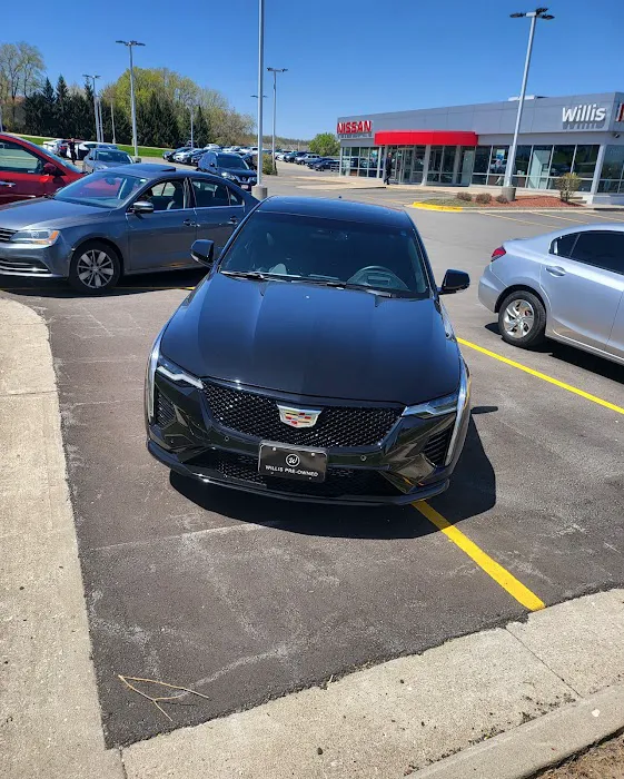 Willis Nissan - Service Department 8