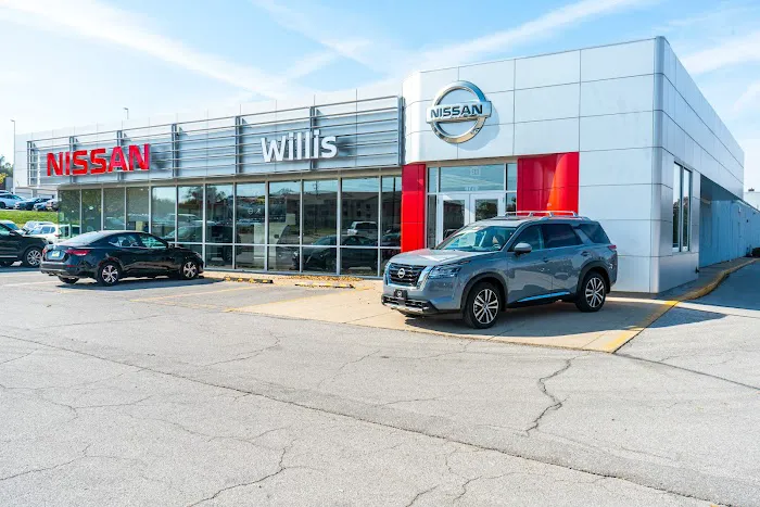 Willis Nissan - Service Department 9