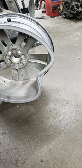 Ultimate Automotive Service Center 1