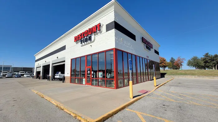 Discount Tire 0