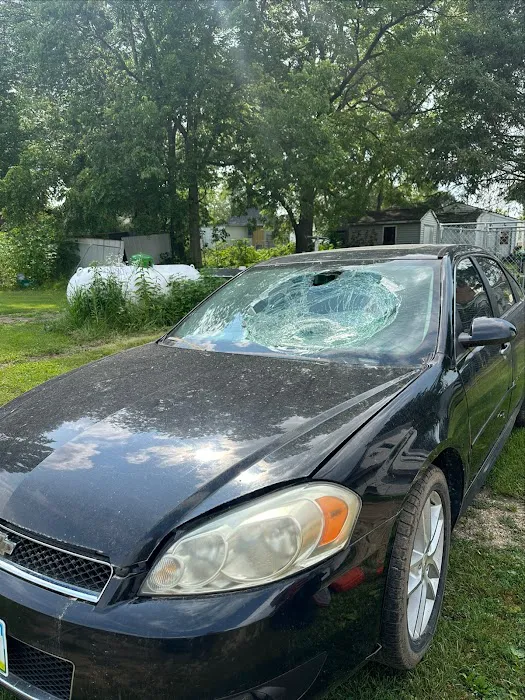 Priority Auto Glass 3
