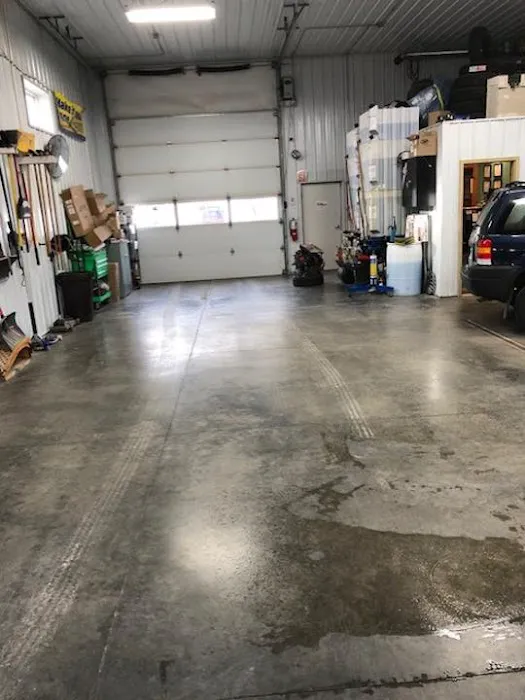 Darland's Auto Repair 8
