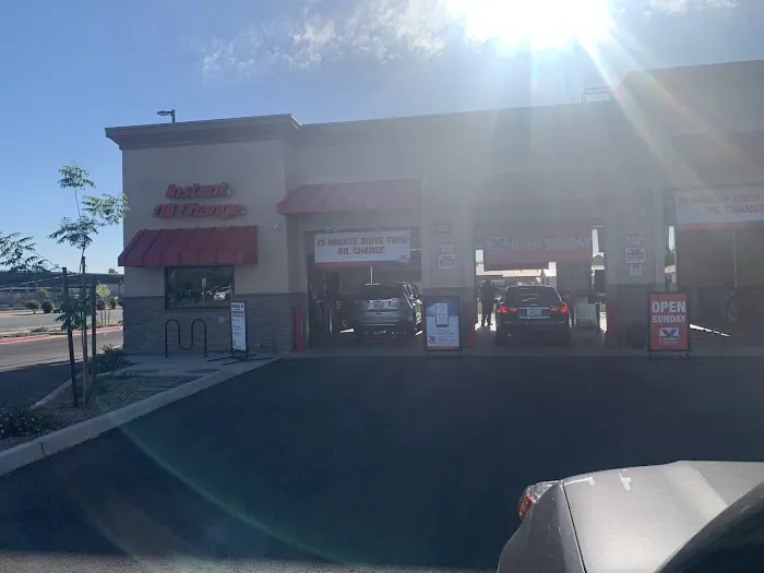 Valvoline Instant Oil Change 6