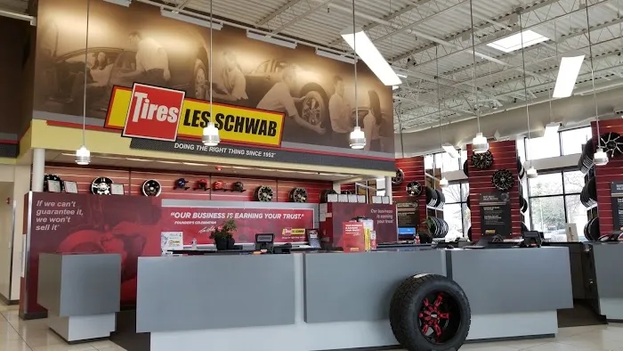 Les Schwab Tire Center 6