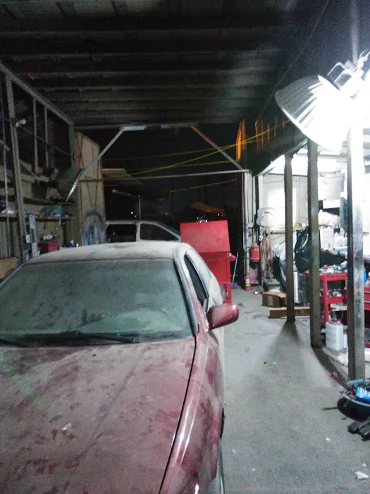 Jerry's Tire Shop 0