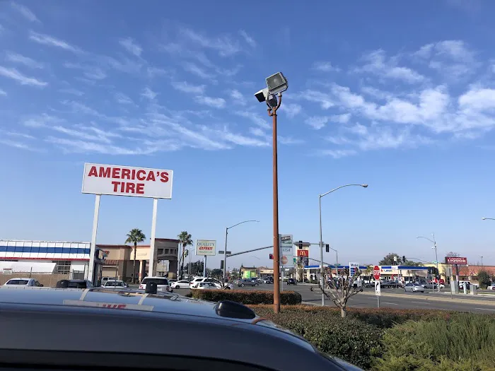 America's Tire 7