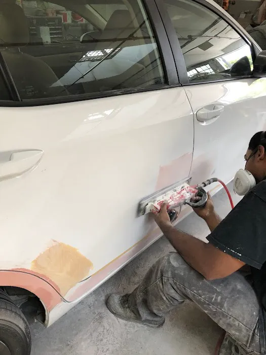 V & G Auto Center Inc 3