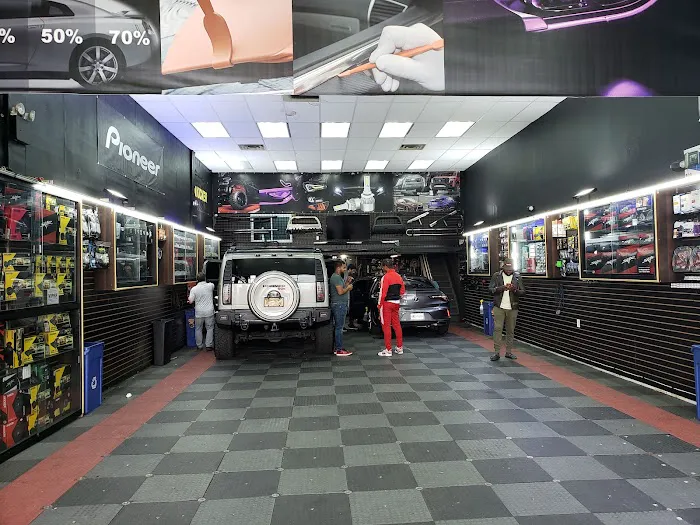 Auto Sound & Security 4