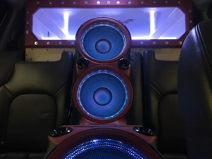 Infiniti Auto Sound & Security 4