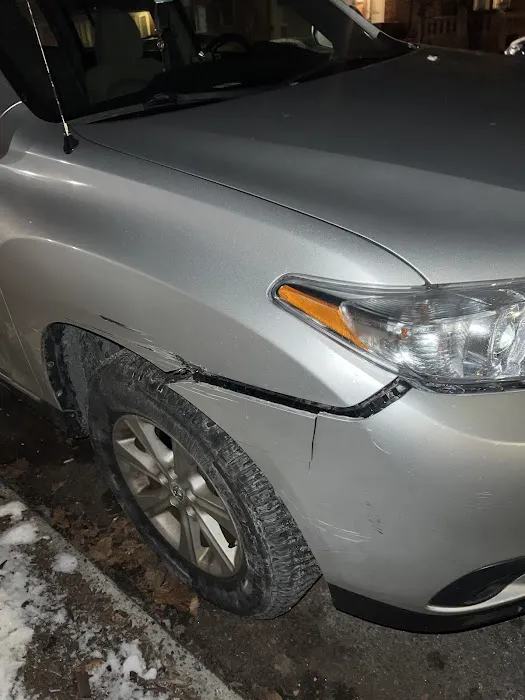 Golden Auto Tech & Collision 3