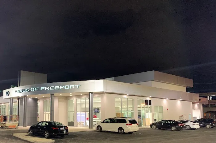 Lexus of Freeport Service Department 3