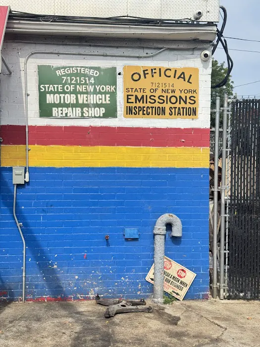 El Chamo Best Auto Repair. 2