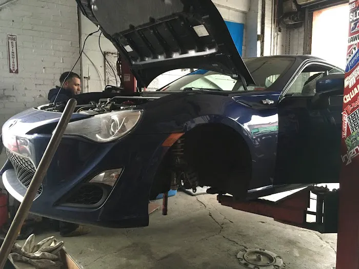 Fortune Auto Repair & Maintenance 7