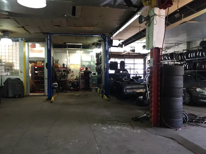 2 in 1 Auto Center Tire Pros 8