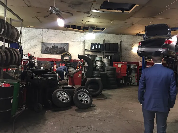 2 in 1 Auto Center Tire Pros 3