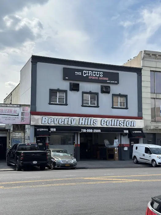 Beverly Hills Collision 6