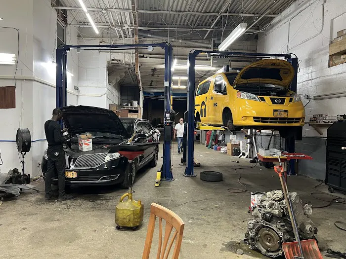 New City Link Auto Body & Repair 7