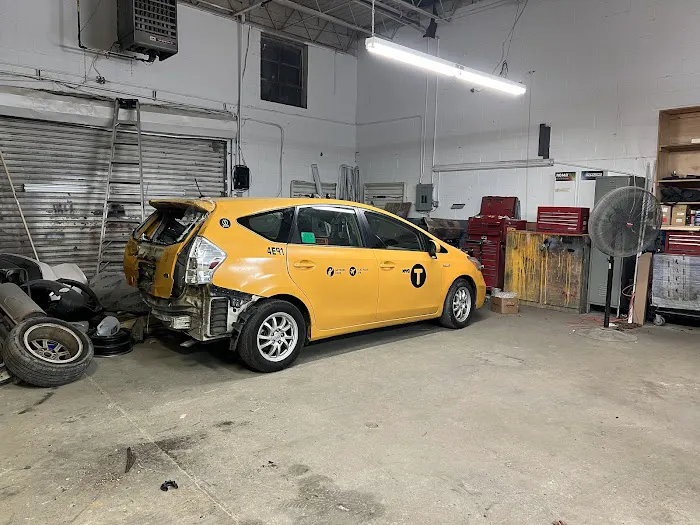 New City Link Auto Body & Repair 5