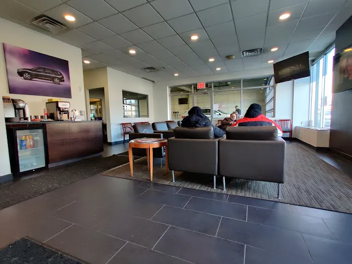Kings INFINITI Service and Parts Center 7