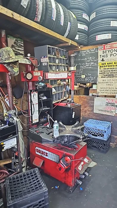 Hermanos Tire Shop 5