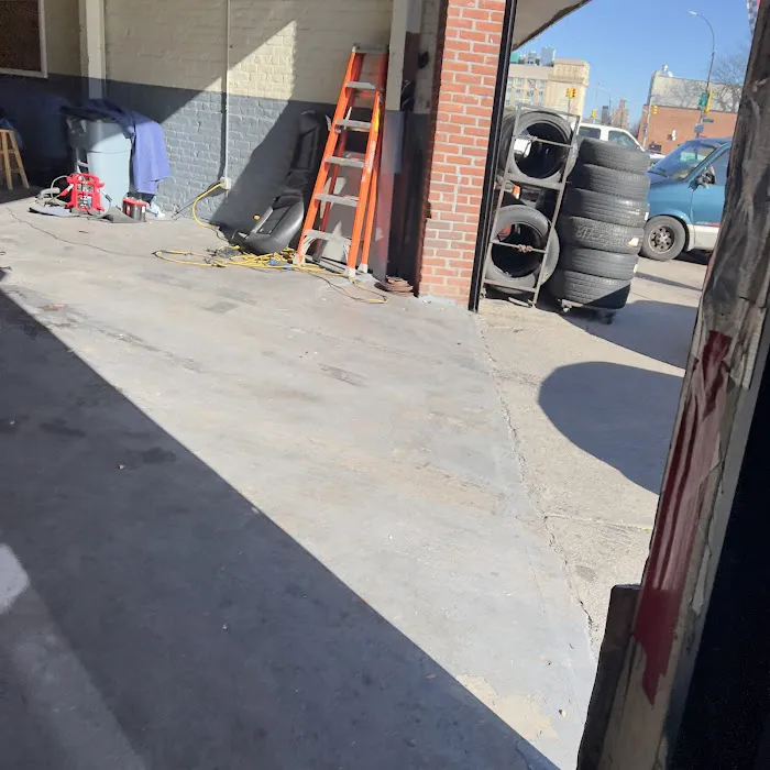 Auto Tech Car Stereo 2