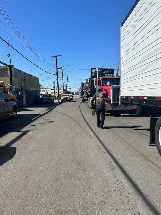 TRUCK TIRE & MOBILE TIRE SERVICE CENTER 8
