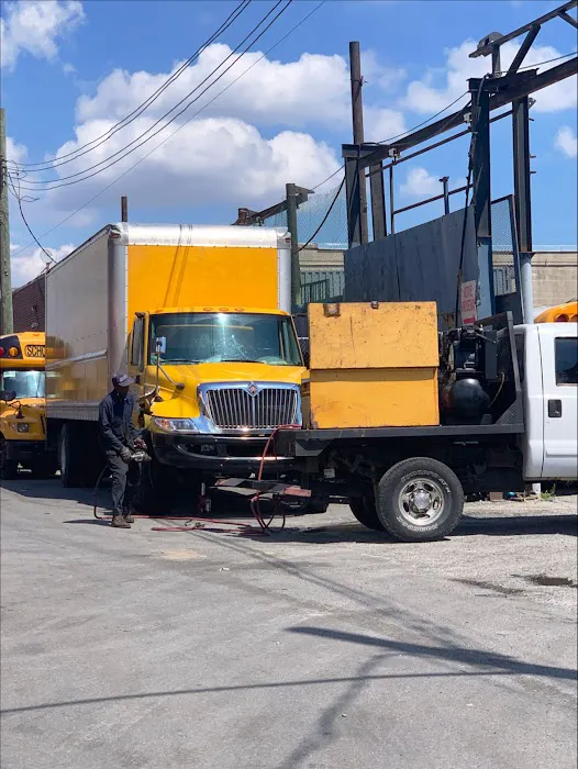 TRUCK TIRE & MOBILE TIRE SERVICE CENTER 6