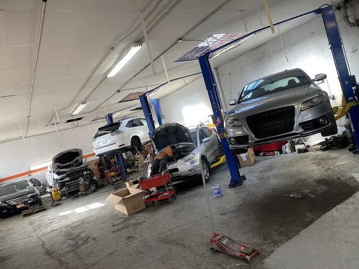 4 Bears Auto Repair & Collision 7