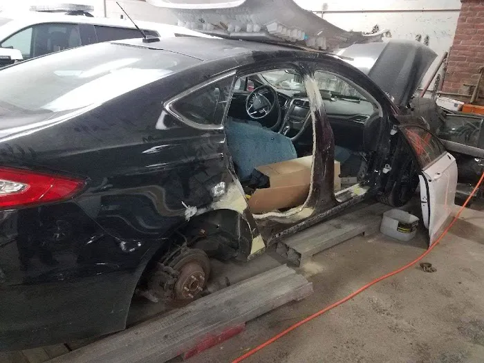 De-Ko Auto Body 7