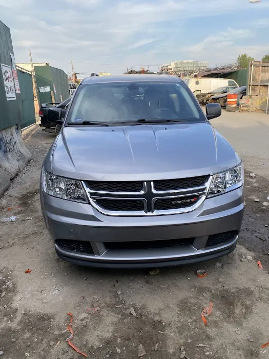 CRIS AUTO BODY 8