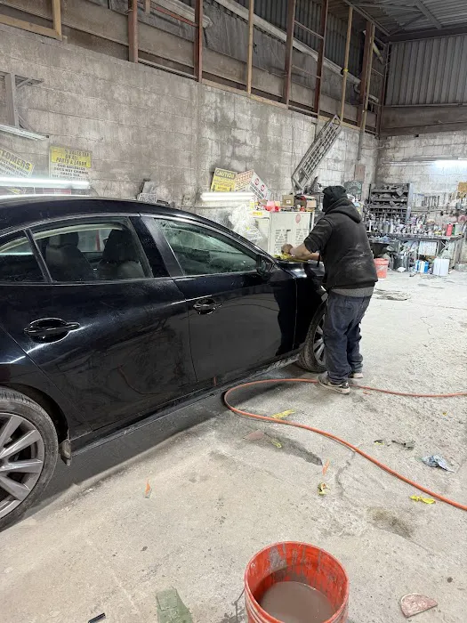 Vivar Auto Body 7