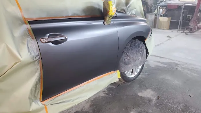 Vivar Auto Body 5