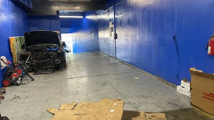 S M AUTO TECH 8