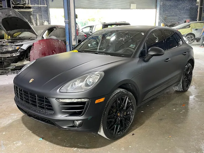 King Of Queens Auto Body Inc 2