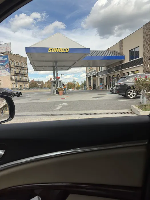 Hudson Gas & Auto 5