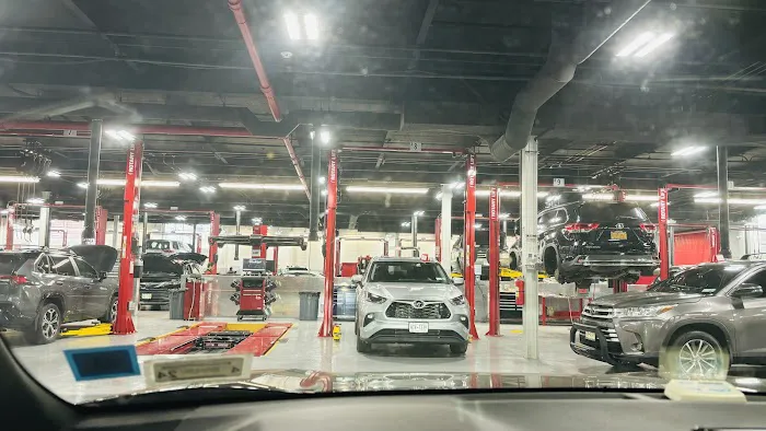 Hillside Toyota Service & Parts 0